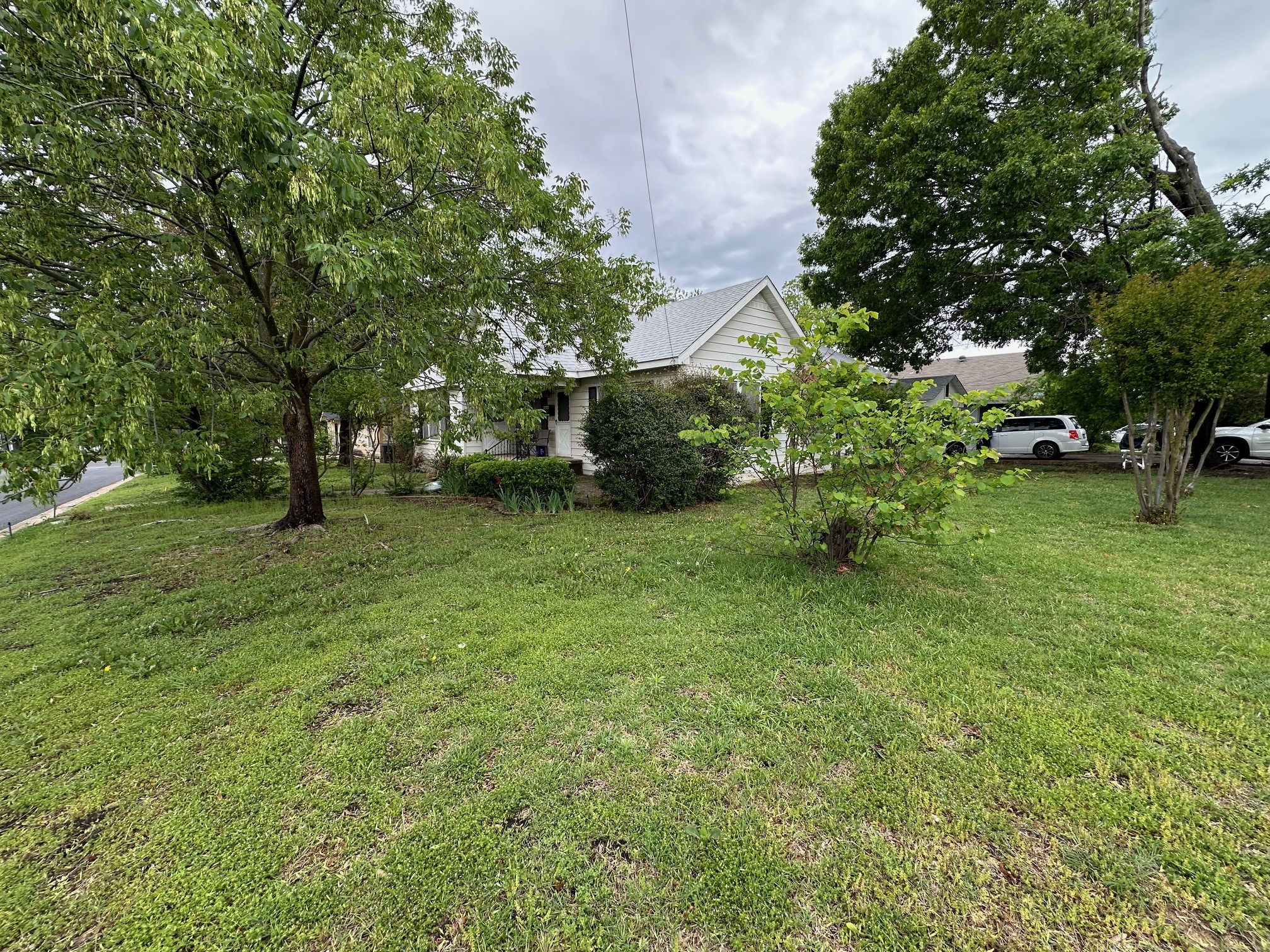 1821 E Pecan Street Sherman TX 75090