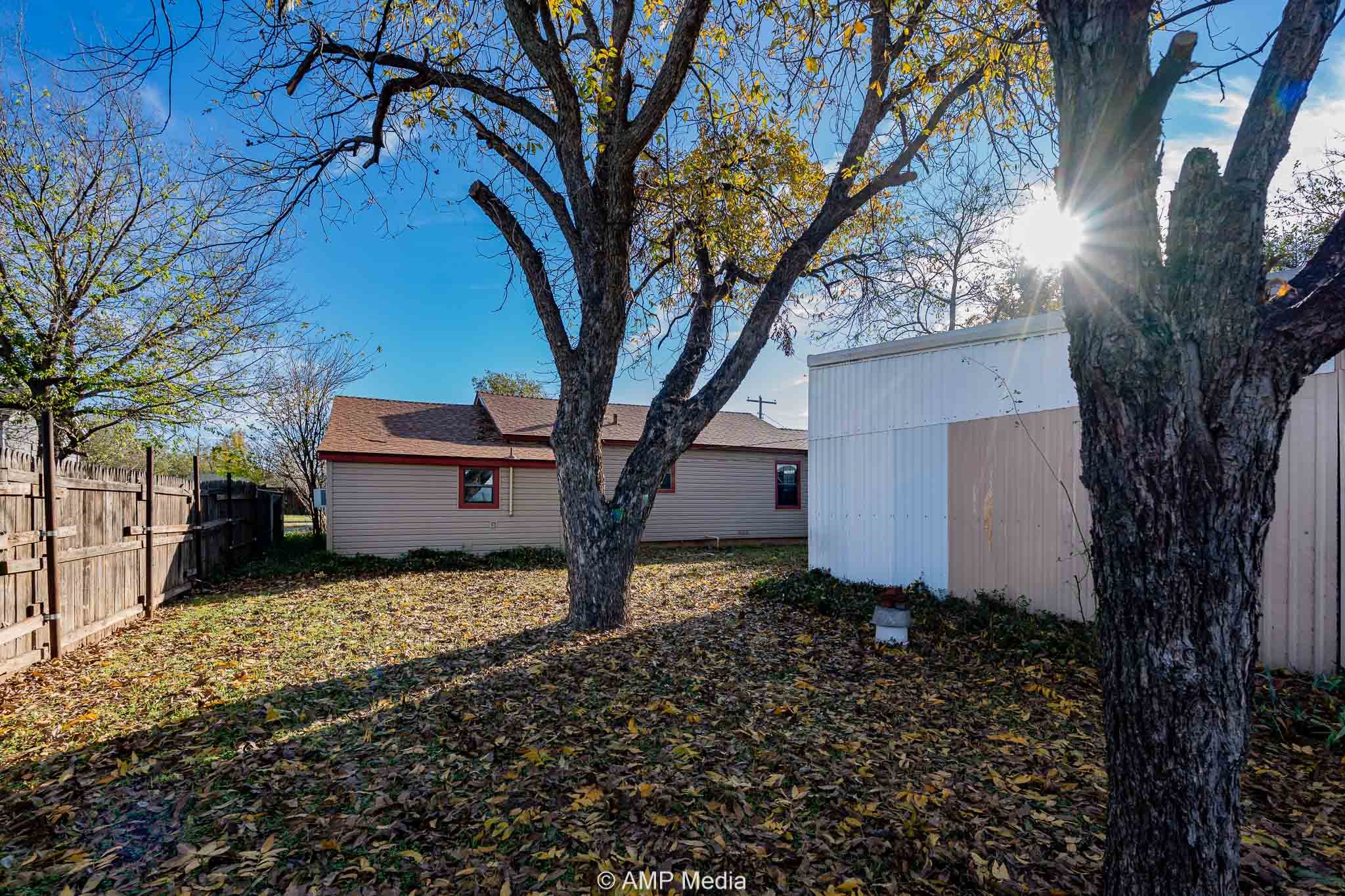 38 Avenue G Hamlin TX 79520
