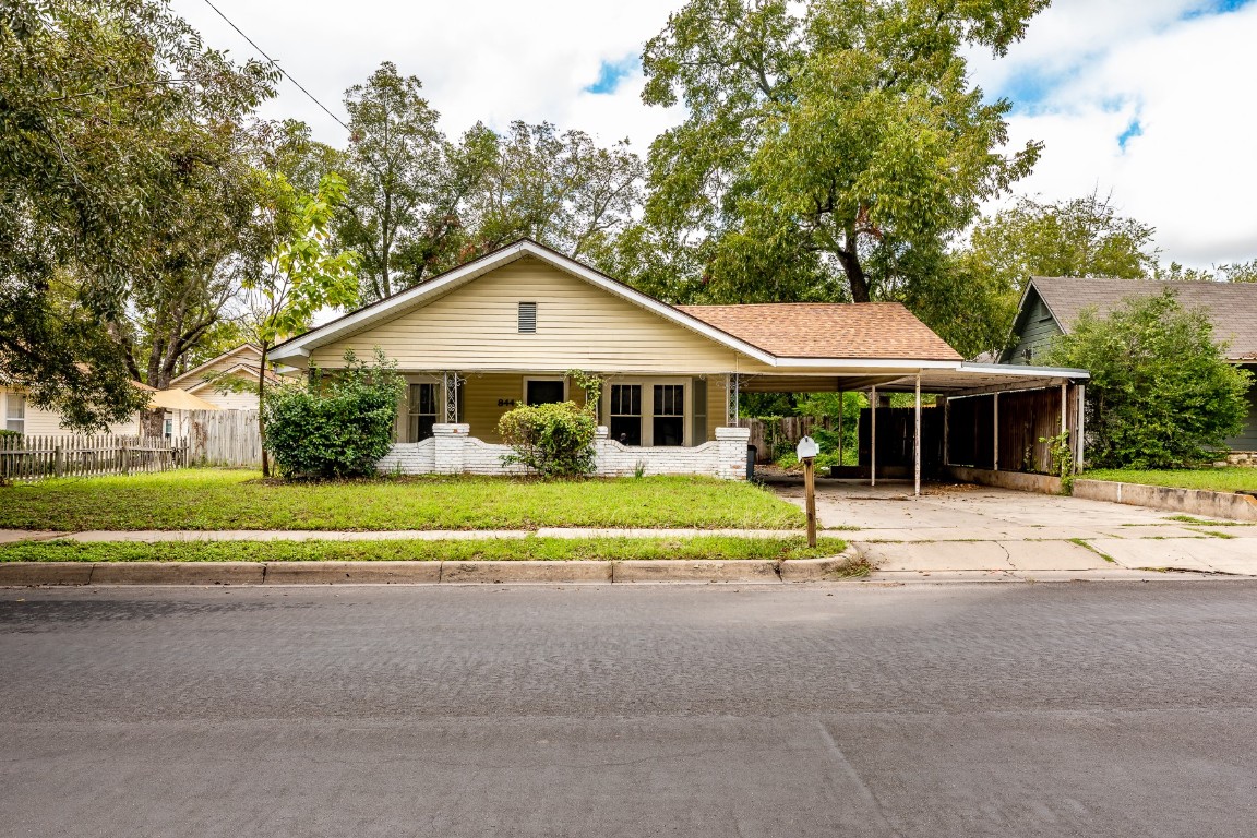 844 N Ollie Street Stephenville TX 76401