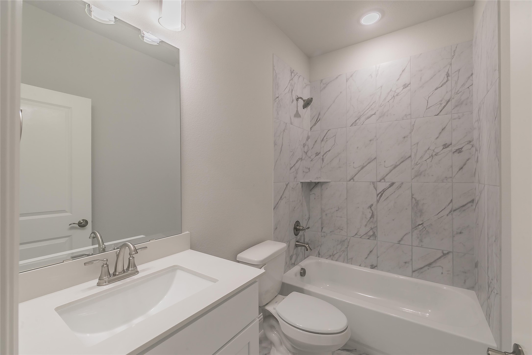 232 Gardenia Drive Azle TX 76020