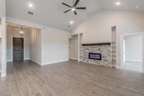 232 Gardenia Drive Azle TX 76020