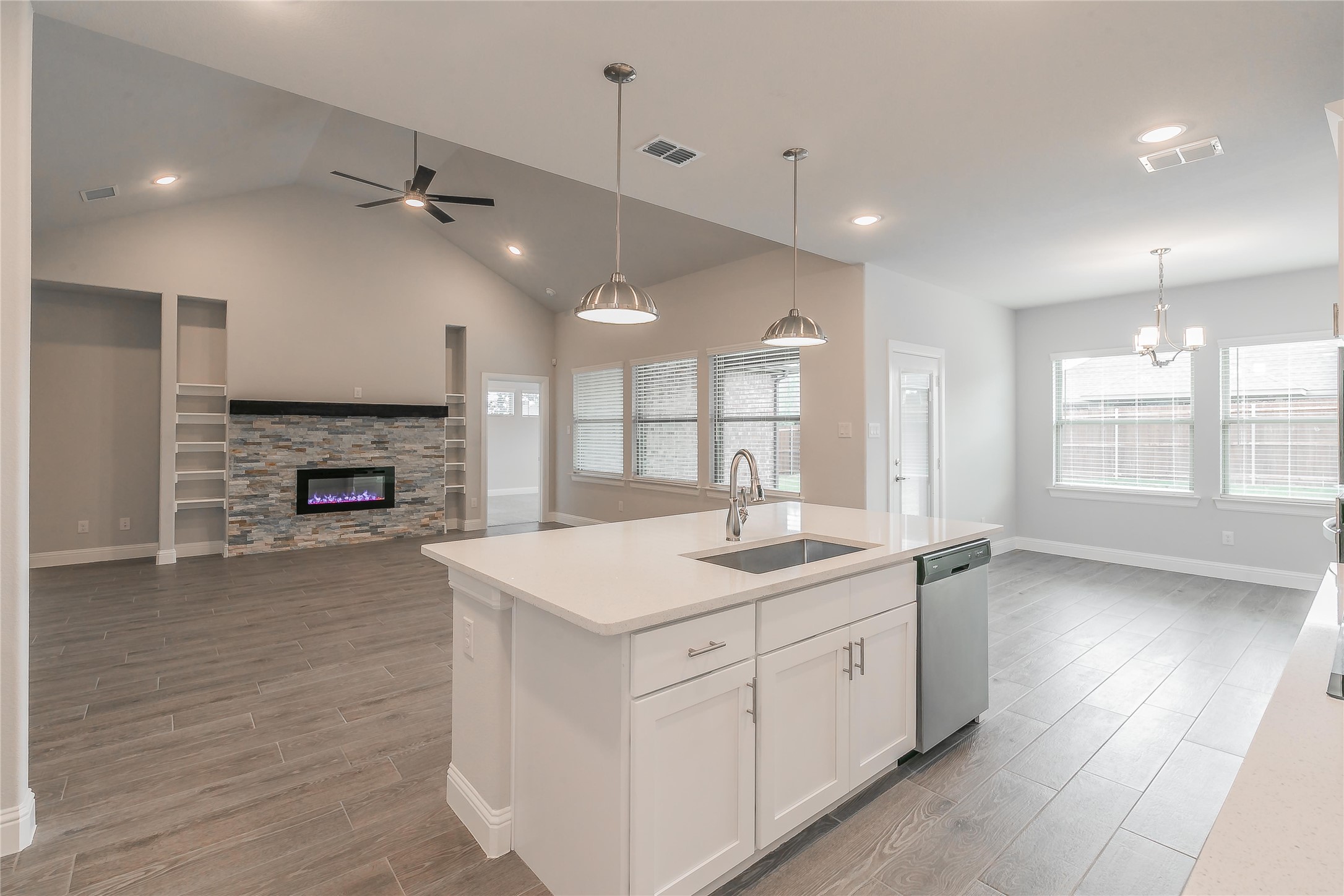 232 Gardenia Drive Azle TX 76020