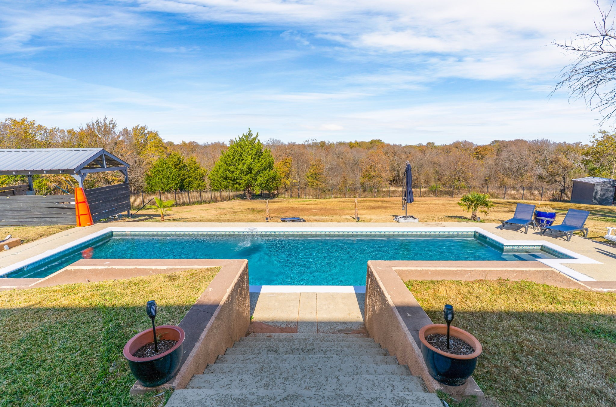 7811 Fm 902 Sherman TX 75459