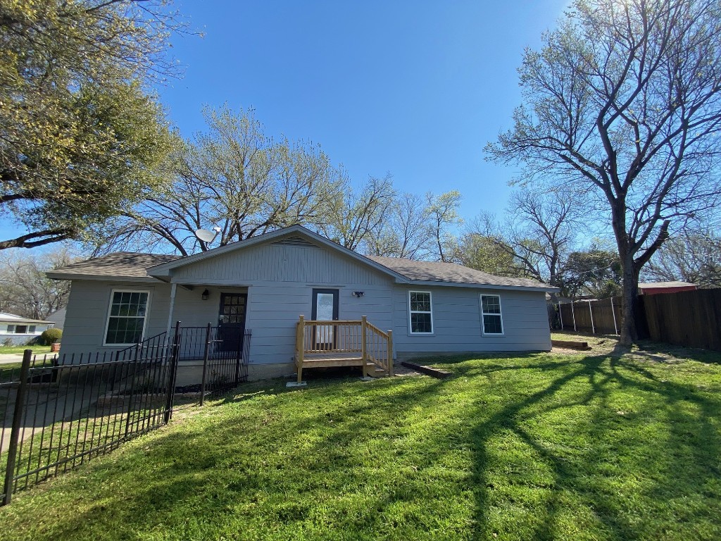7421 Davenport Avenue Fort Worth TX 76116