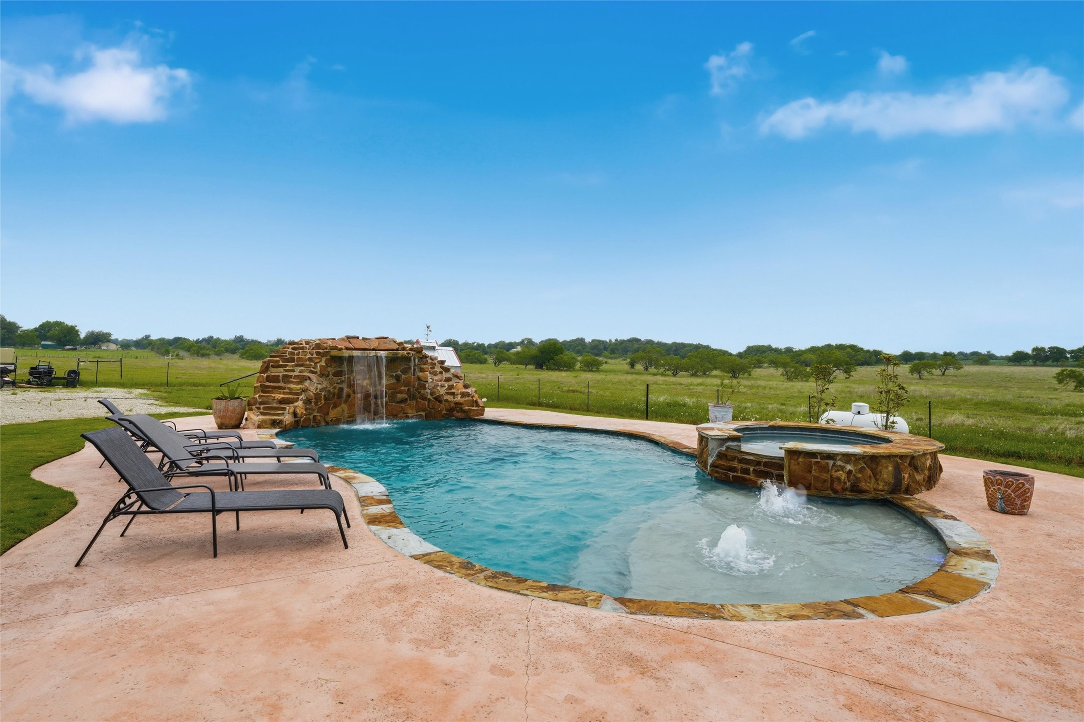 5681 Cooksey Lane Robinson TX 76706