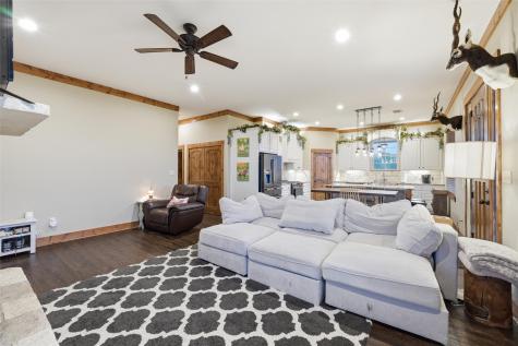 5681 Cooksey Lane Robinson TX 76706