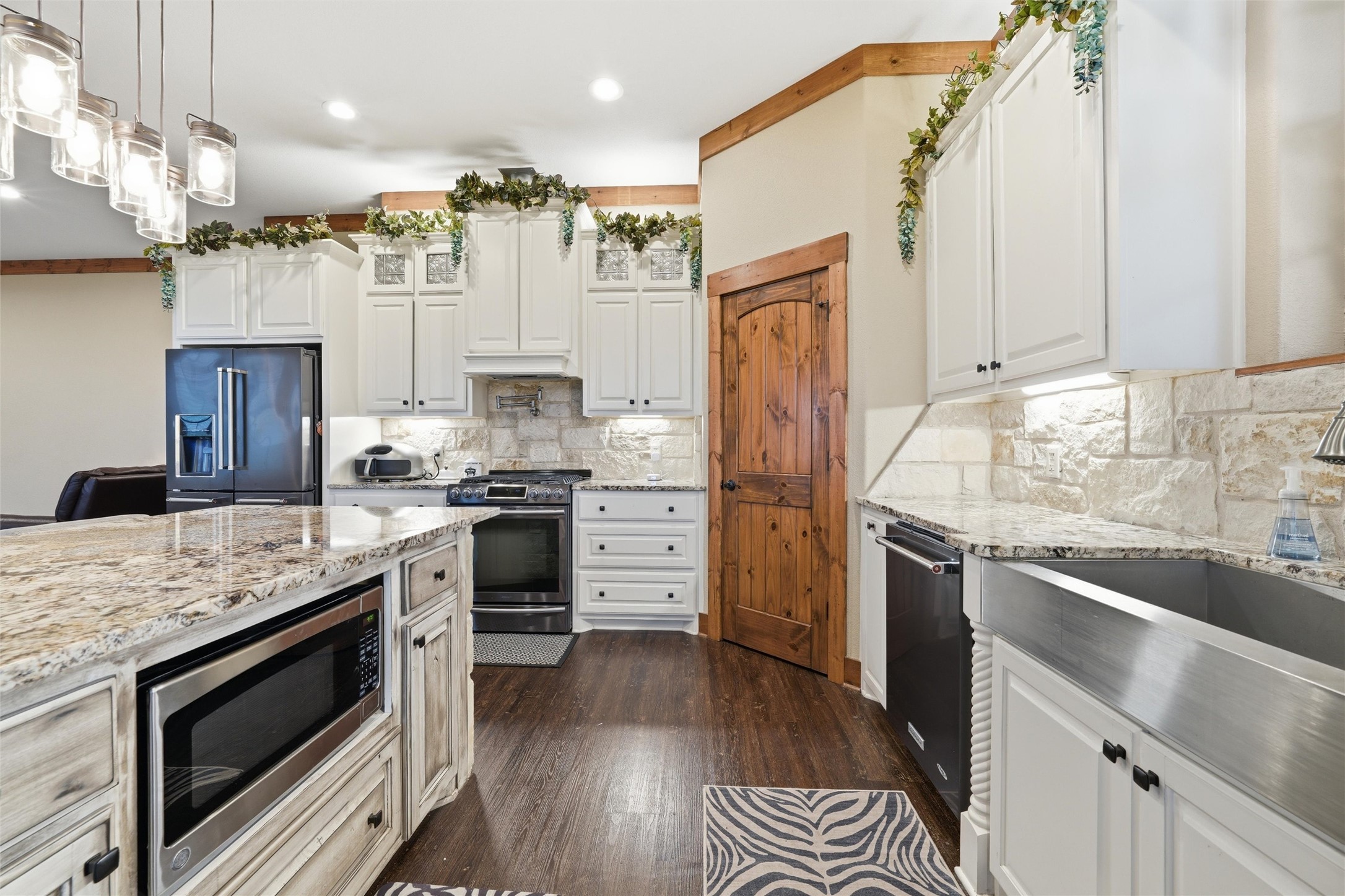 5681 Cooksey Lane Robinson TX 76706