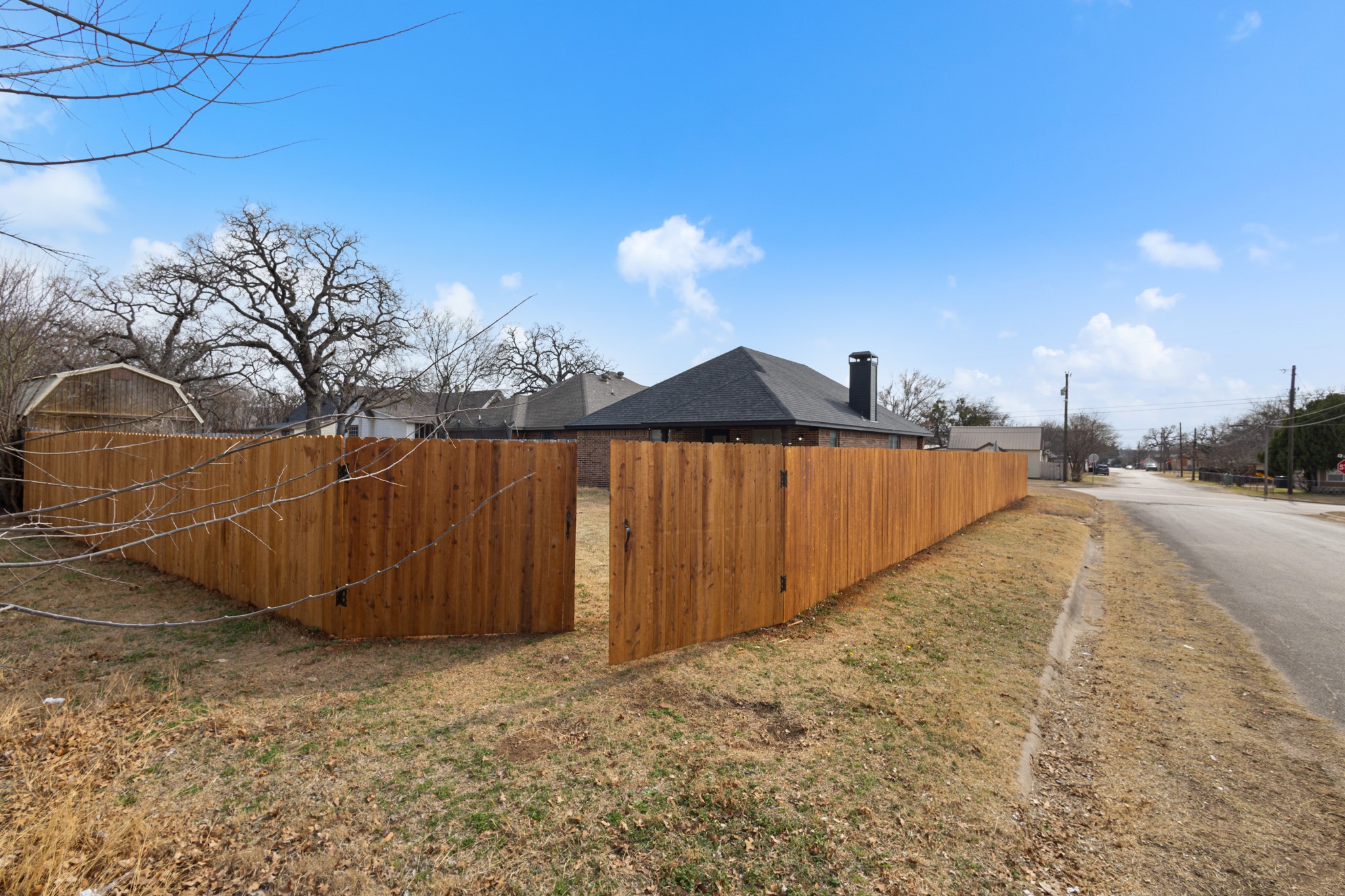 1501 Carpenter Street Bridgeport TX 76426
