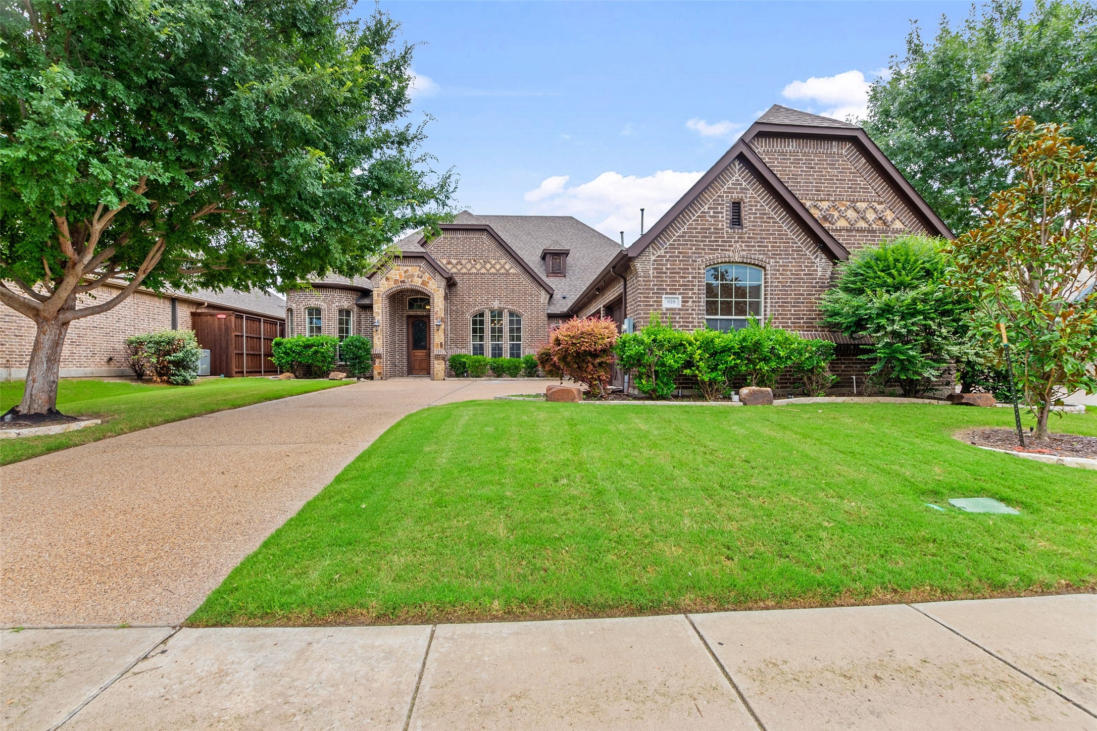 818 Rimes Drive Garland TX 75044