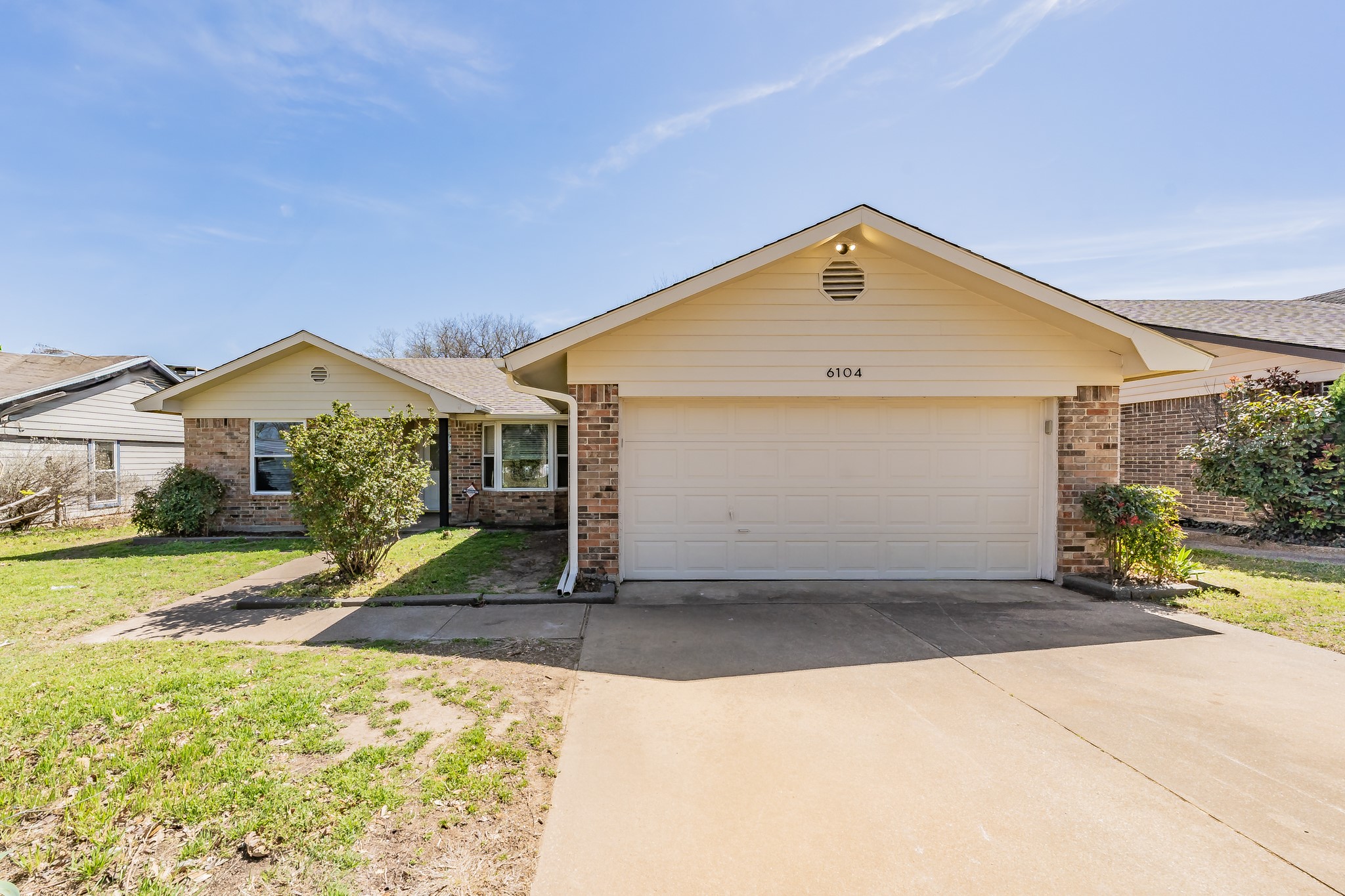 6104 Maurie Court Haltom City TX 76148