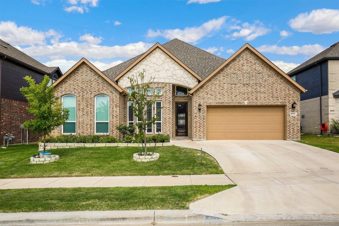 8729 Sweet Flag Lane Fort Worth TX 76123