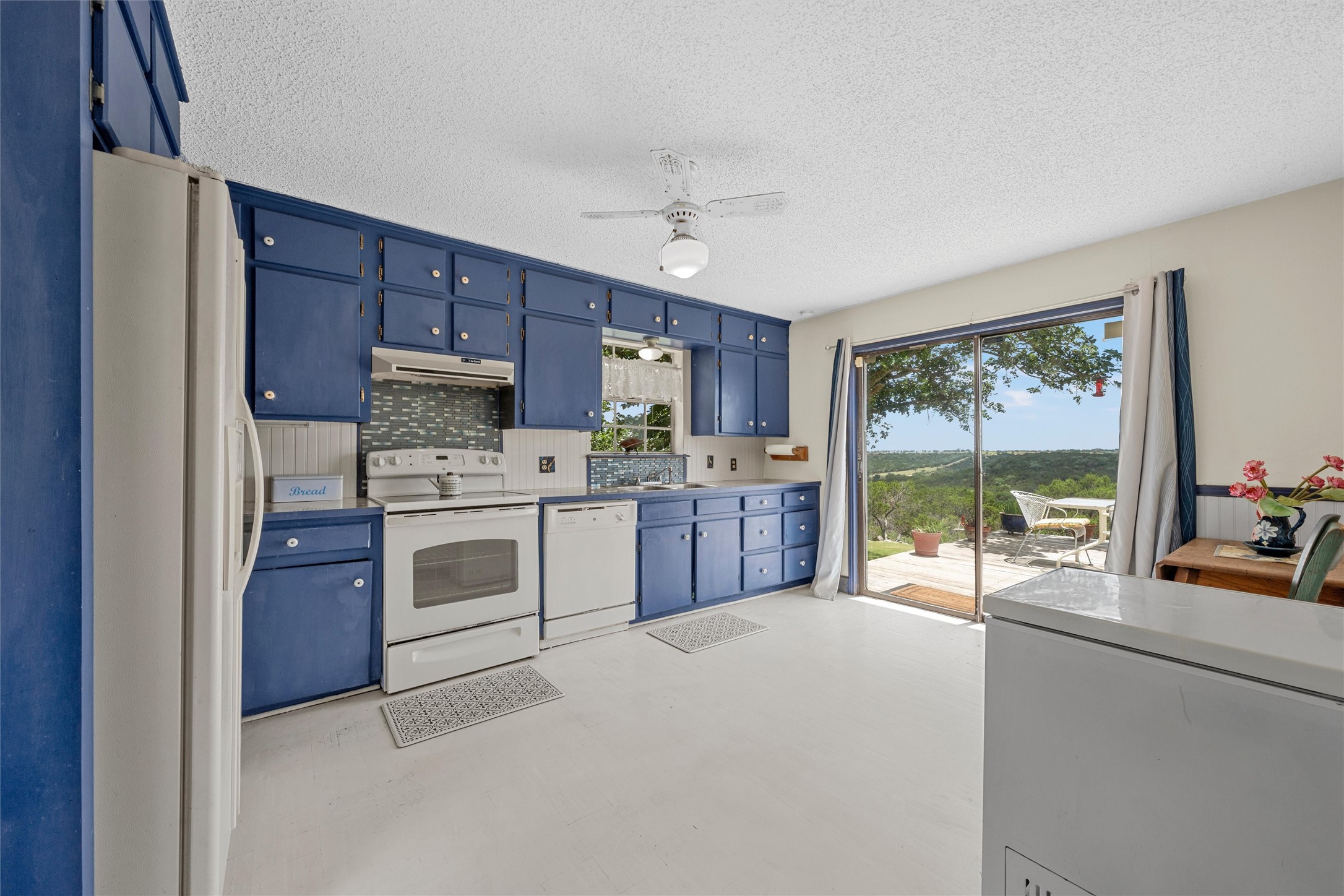 8395 State Highway 22 Meridian TX 76665