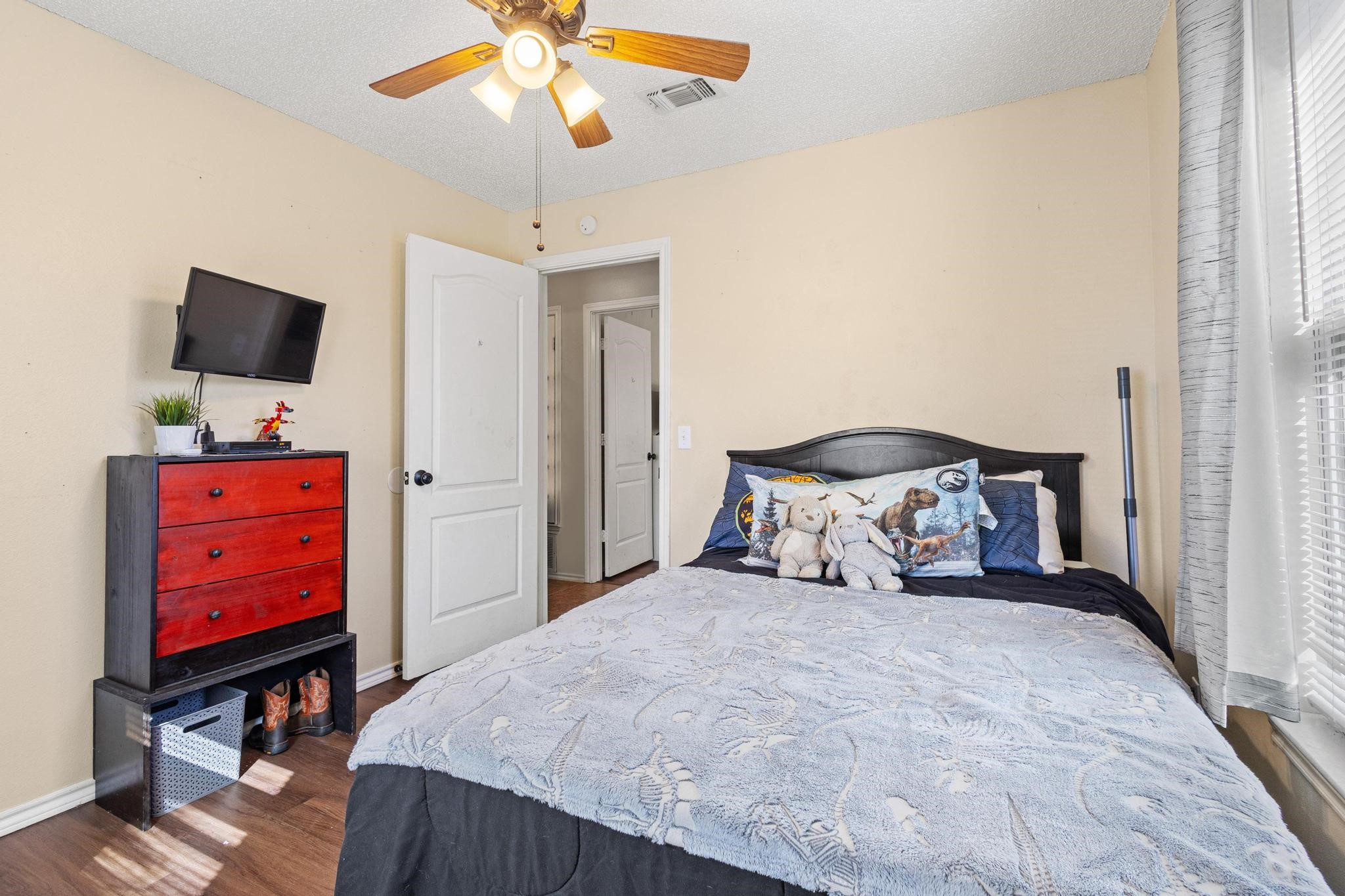 625 County Road 13300 Paris TX 75462