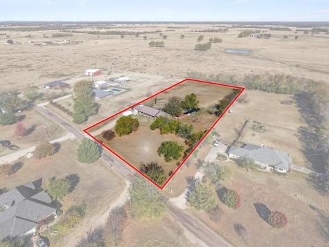 625 County Road 13300 Paris TX 75462