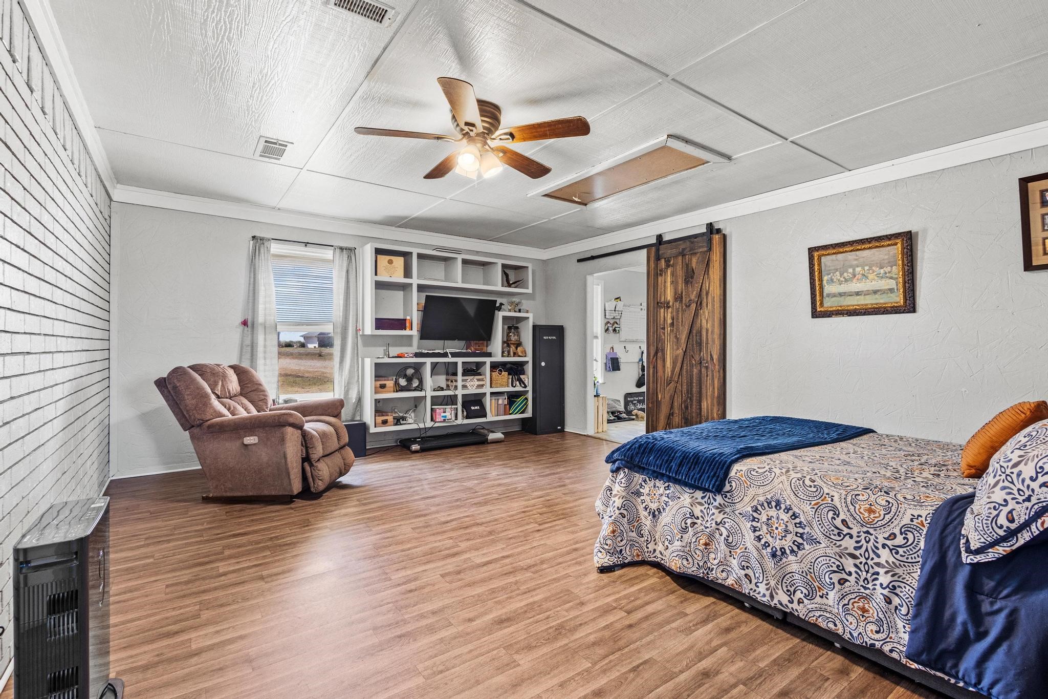 625 County Road 13300 Paris TX 75462