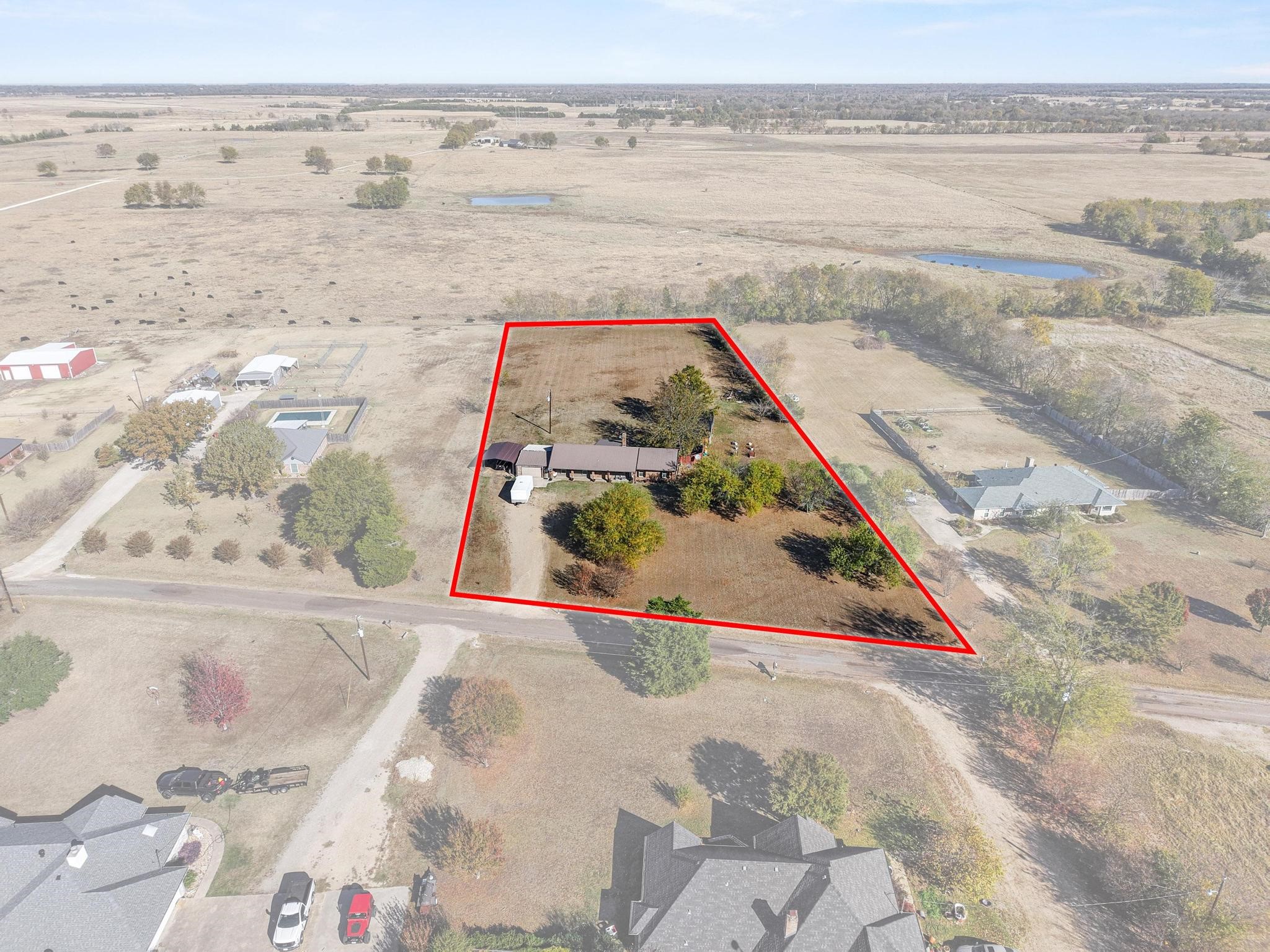625 County Road 13300 Paris TX 75462
