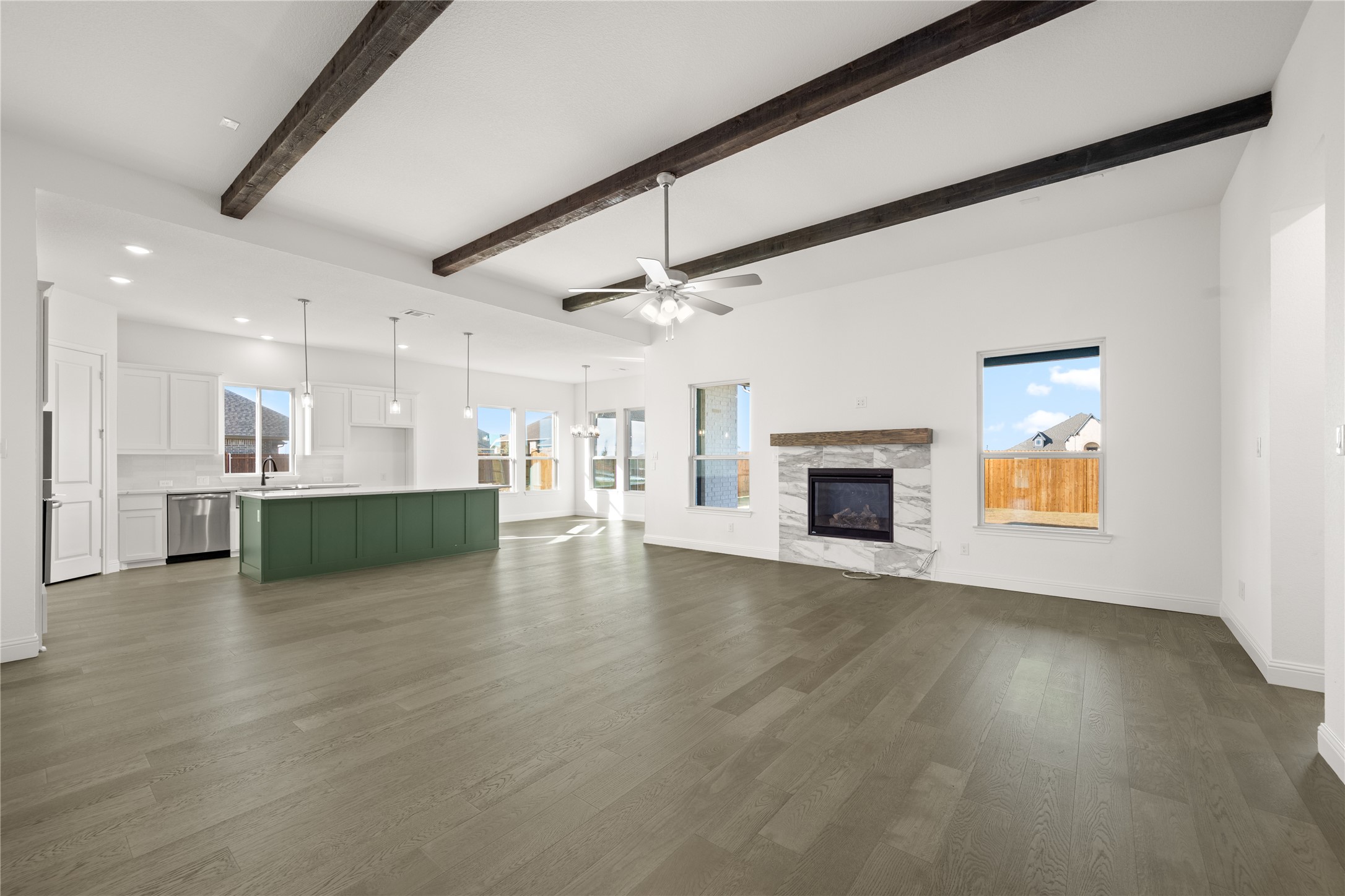 1016 Mill Ridge Drive Justin TX 76247