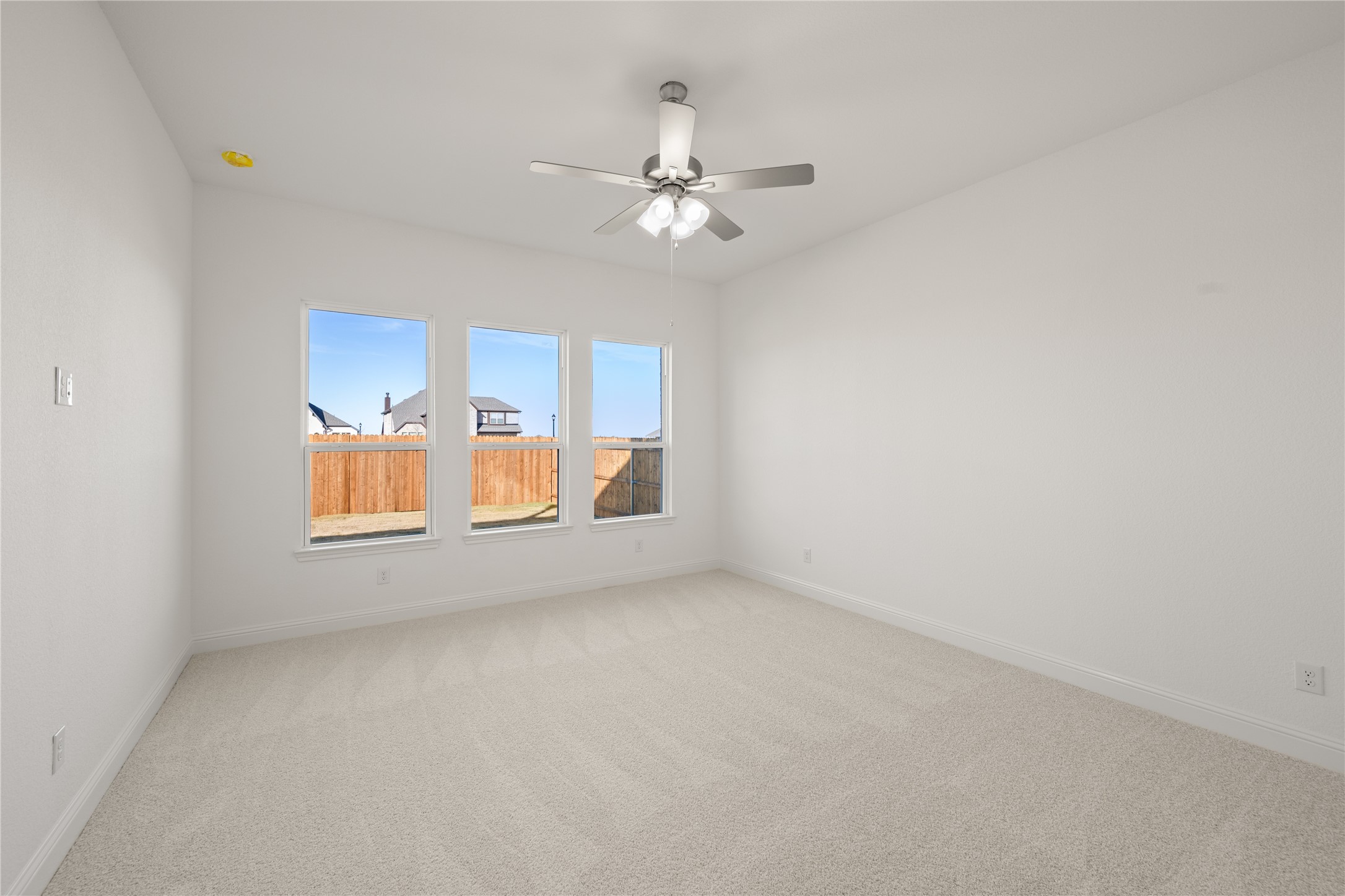 1016 Mill Ridge Drive Justin TX 76247