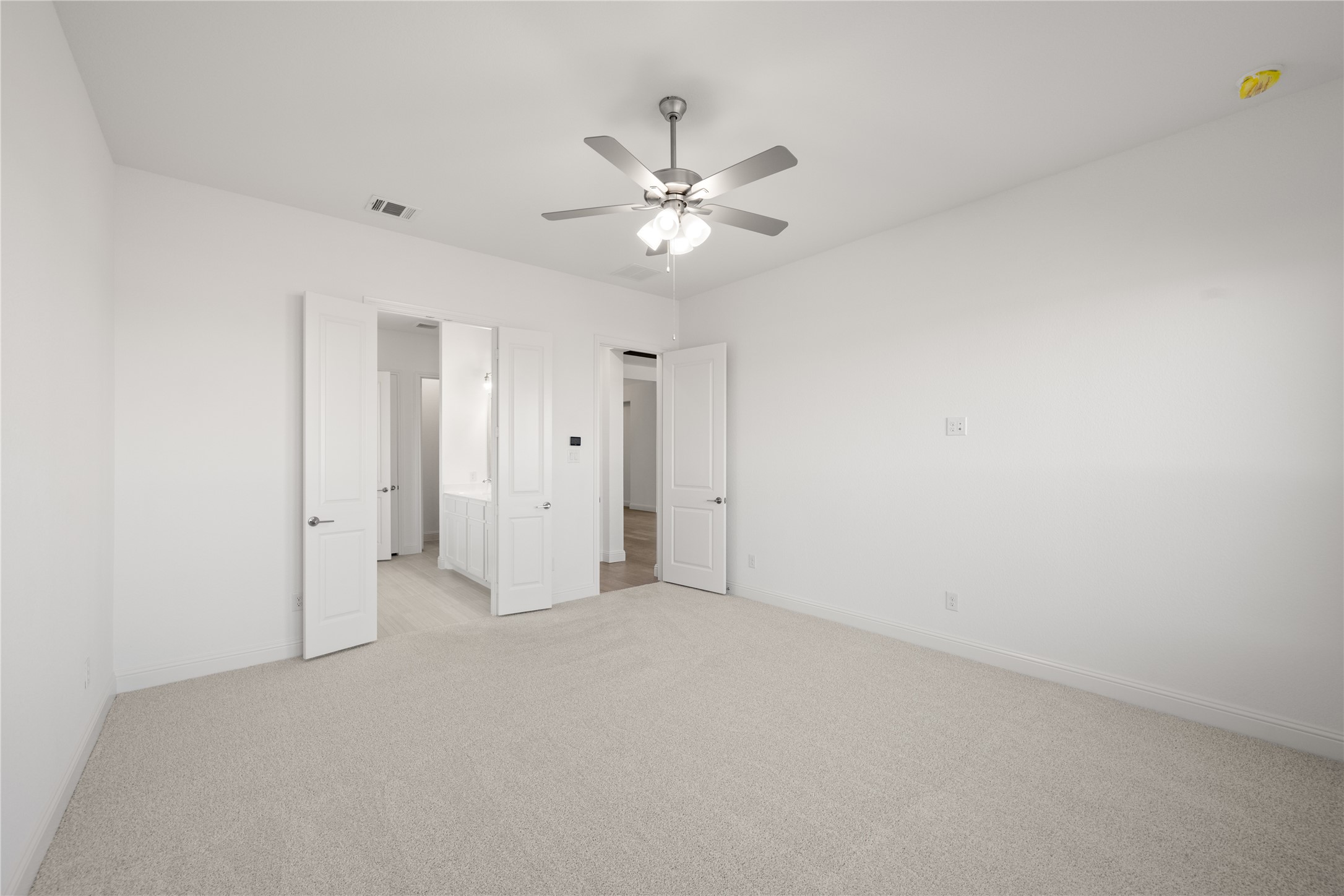 1016 Mill Ridge Drive Justin TX 76247