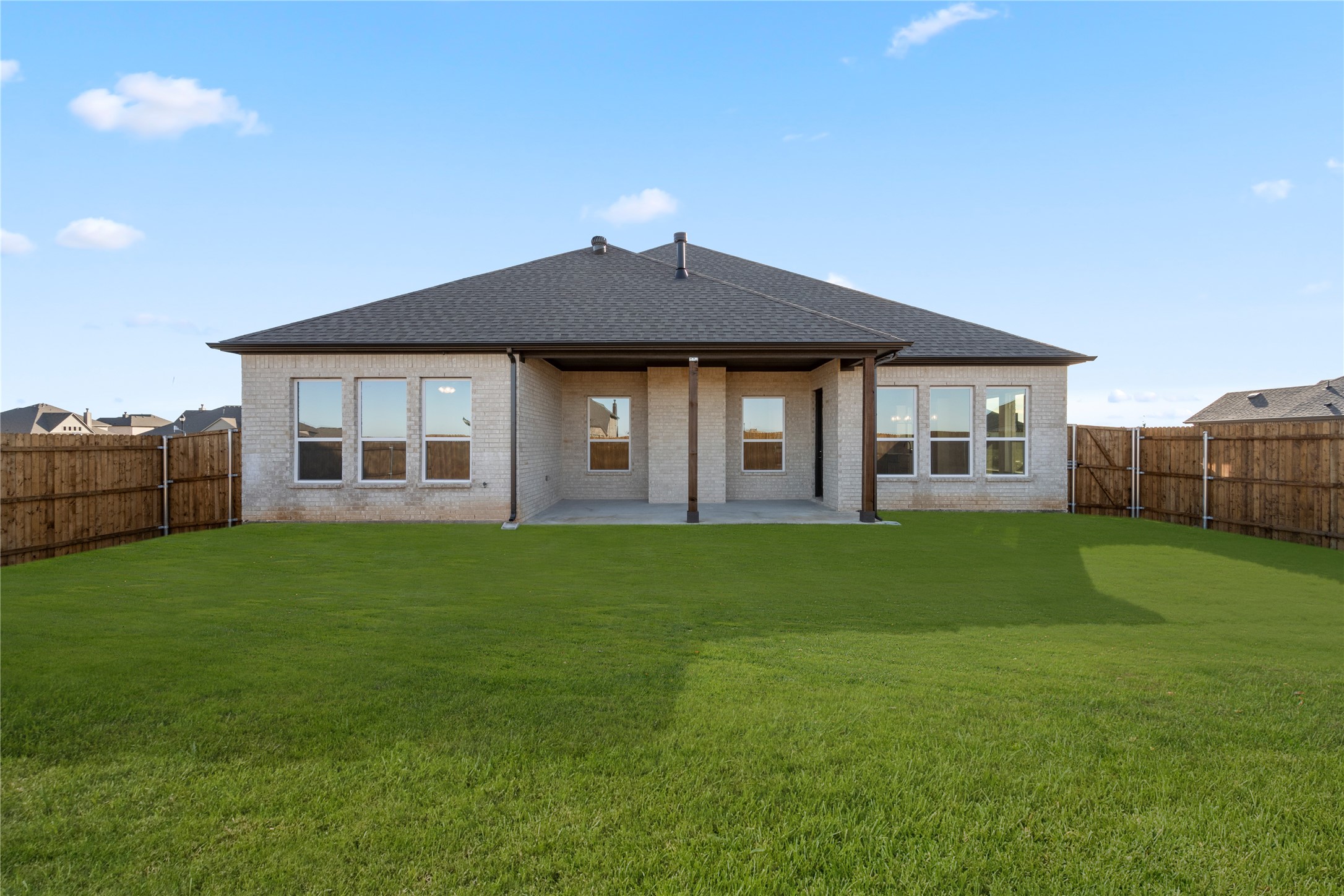 1016 Mill Ridge Drive Justin TX 76247
