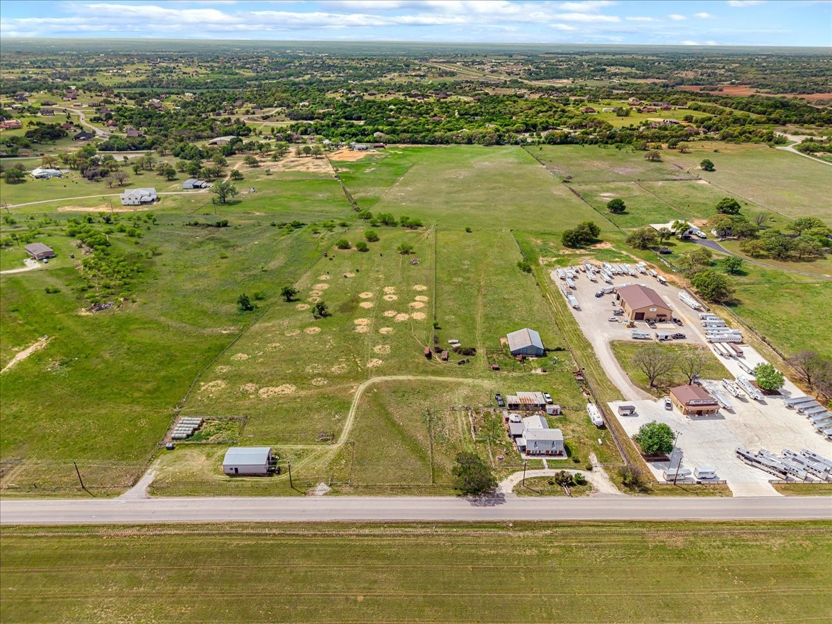 806 Dennis Road Weatherford TX 76087