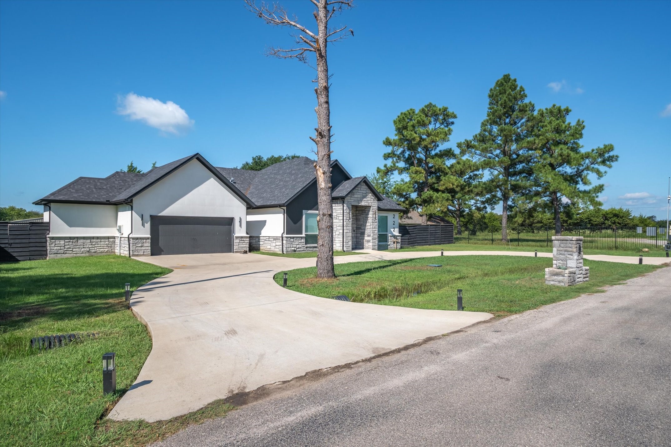 222 Meadowlark Drive Wills Point TX 75169