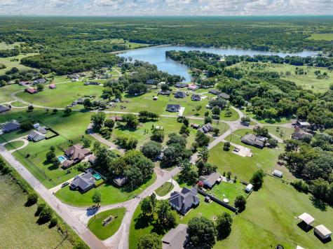222 Meadowlark Drive Wills Point TX 75169