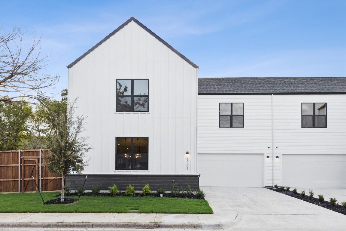 2753 Harston Street Dallas TX 75212