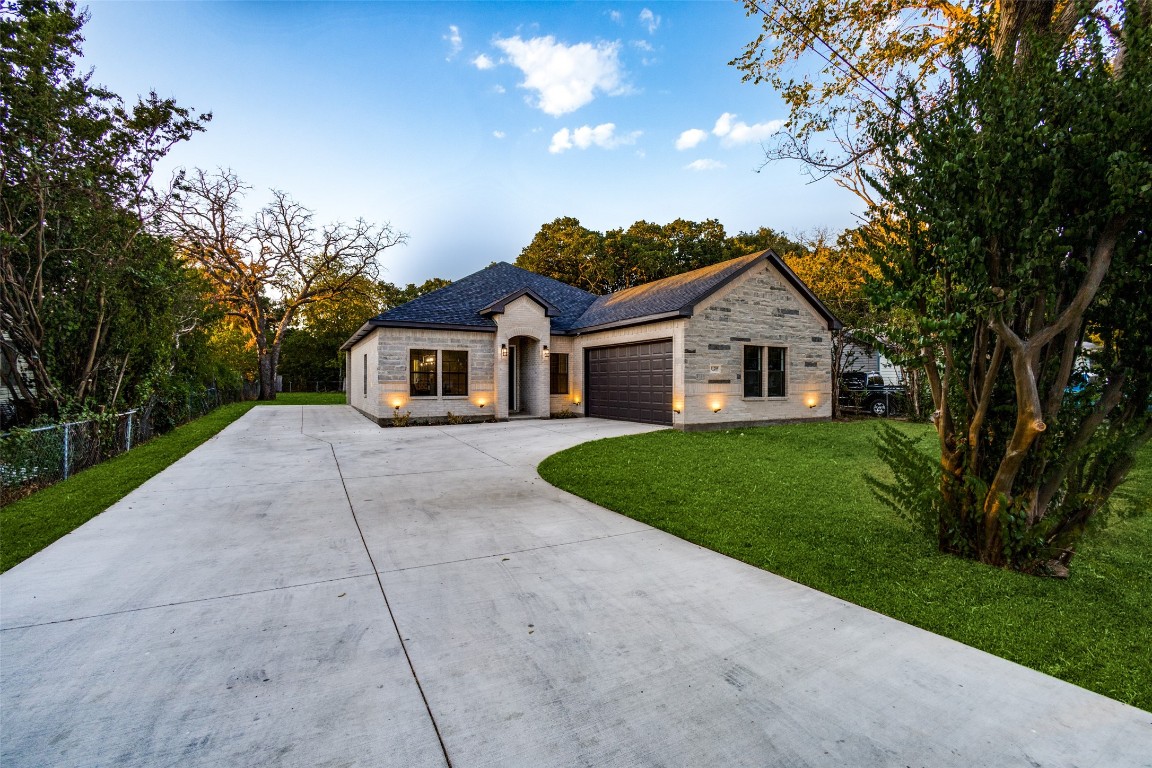 11205 Patti Lane Balch Springs TX 75180