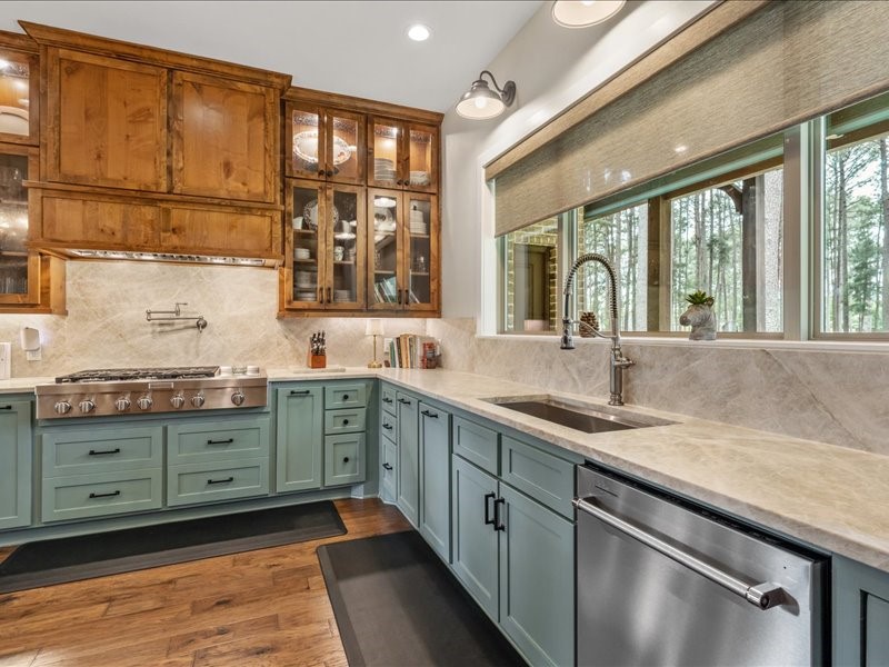 8595 Toler Pointe Larue TX 75770