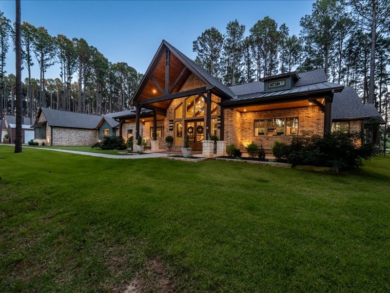 8595 Toler Pointe Larue TX 75770