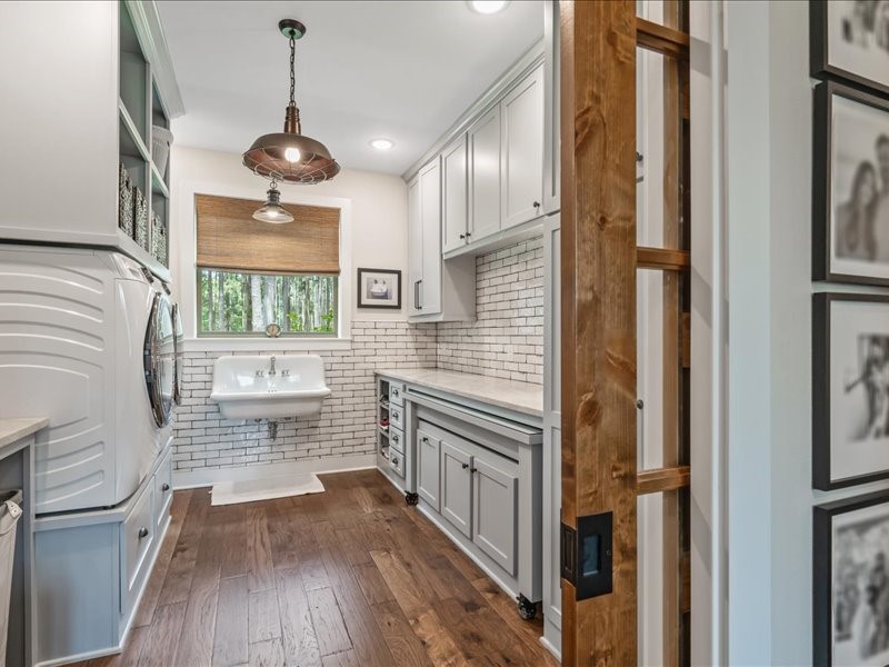 8595 Toler Pointe Larue TX 75770