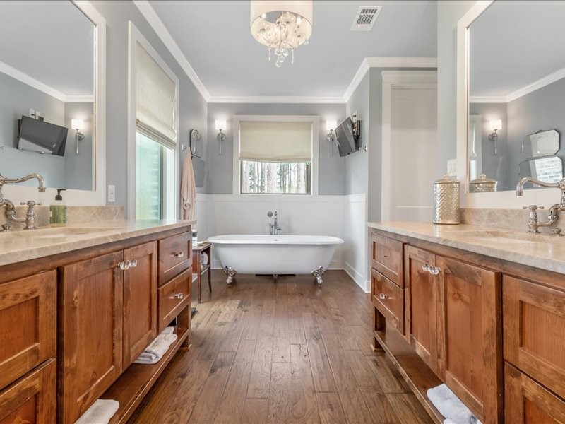 8595 Toler Pointe Larue TX 75770