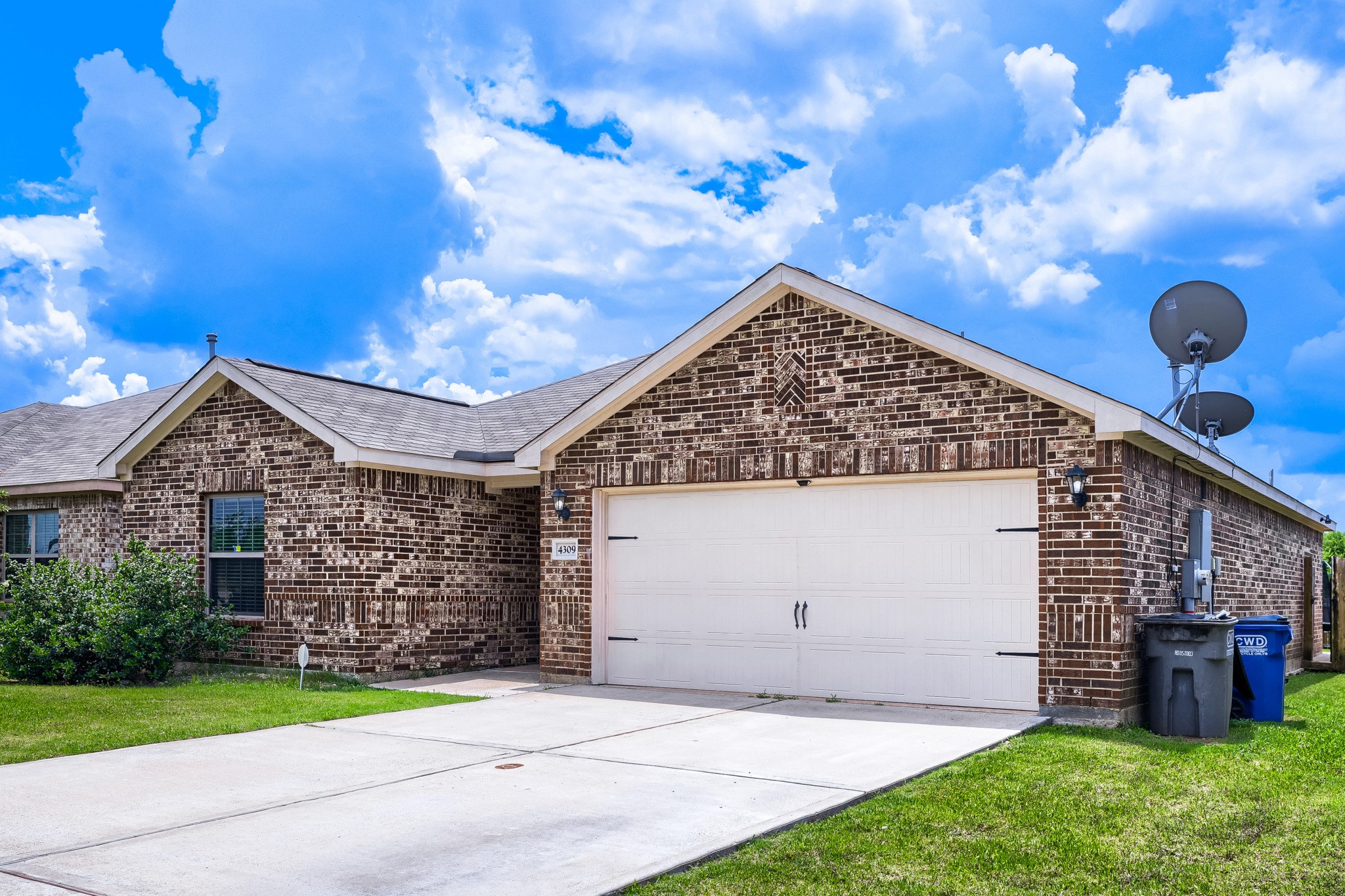 4309 Cat Tail Way Forney TX 75126