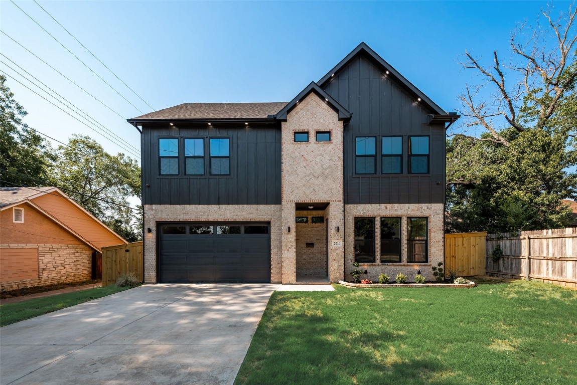 2014 Burlington Boulevard Dallas TX 75208