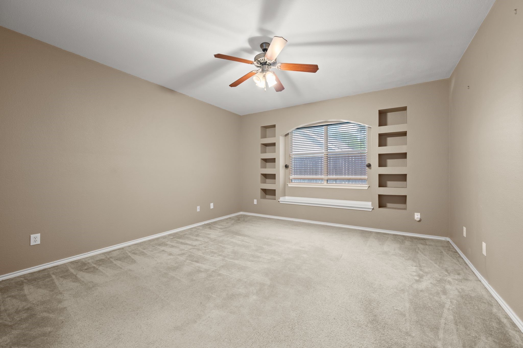 3309 Landhope Circle Arlington TX 76016