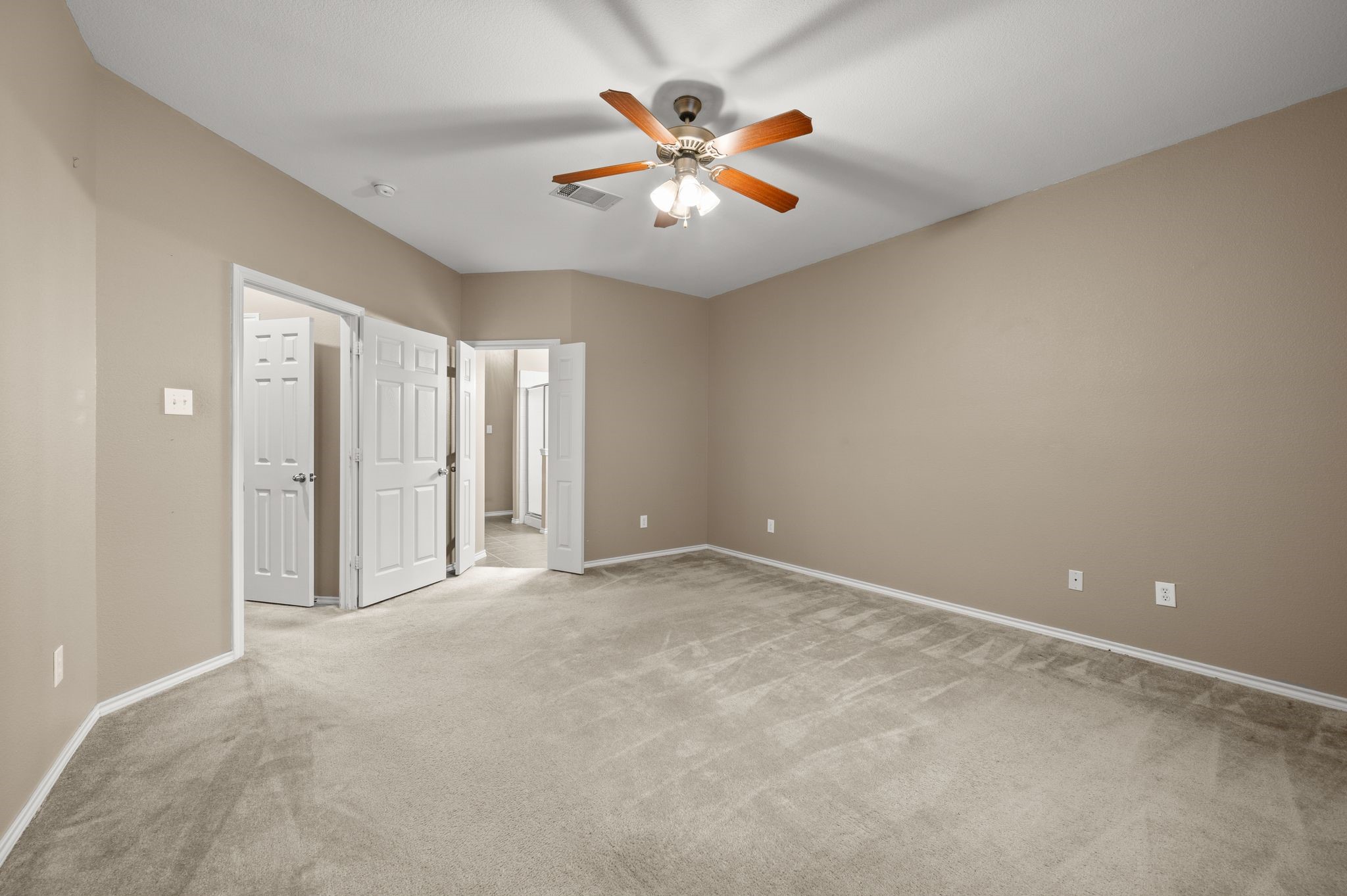 3309 Landhope Circle Arlington TX 76016