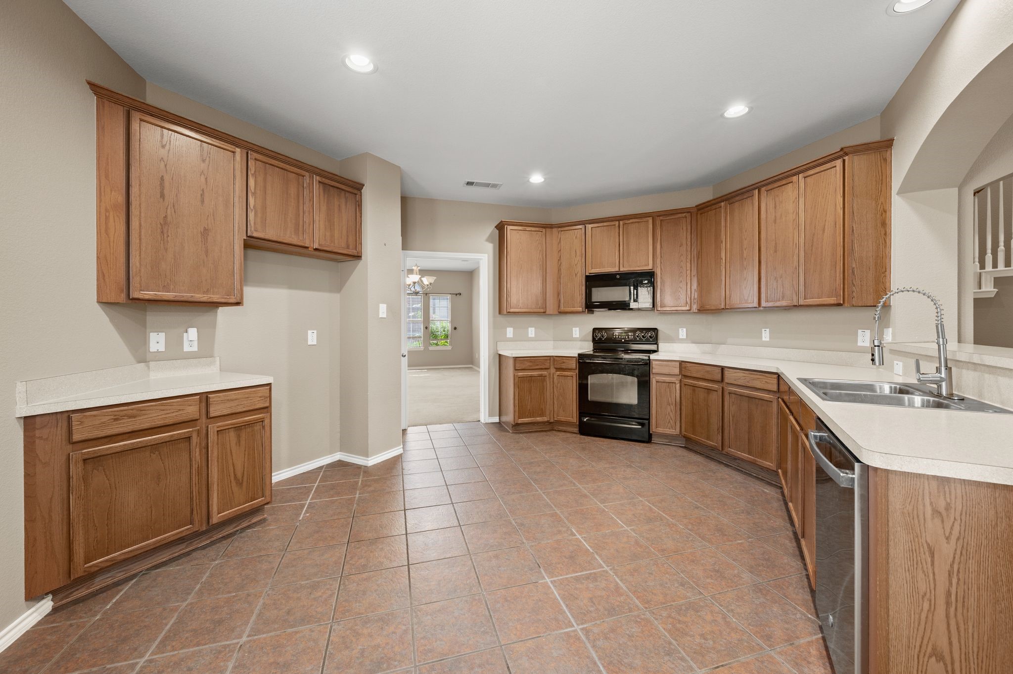 3309 Landhope Circle Arlington TX 76016