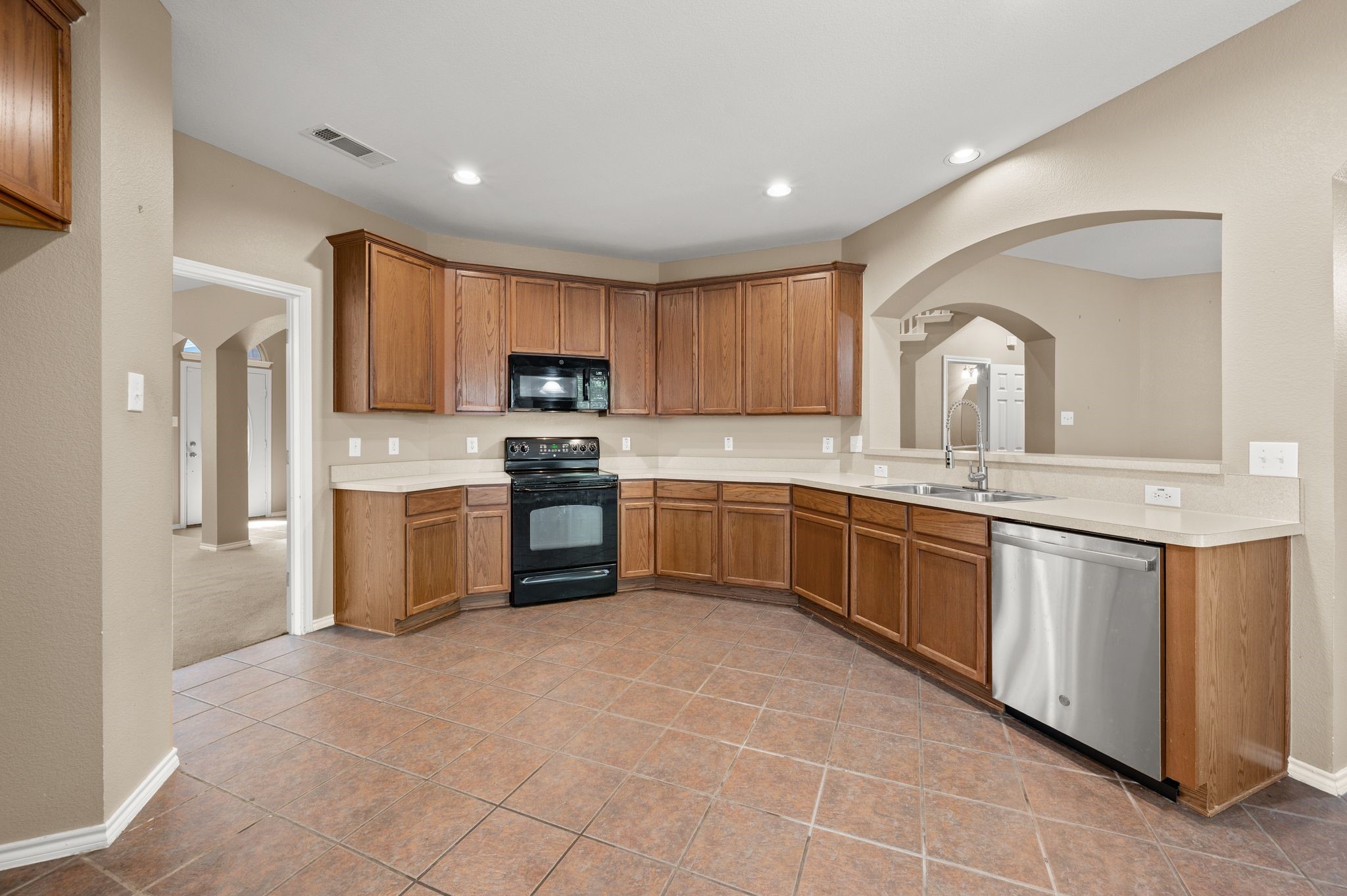 3309 Landhope Circle Arlington TX 76016