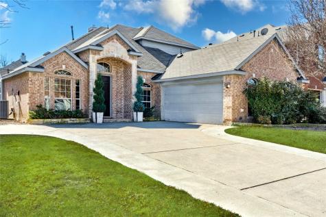 2739 Eastland Drive Grand Prairie TX 75052