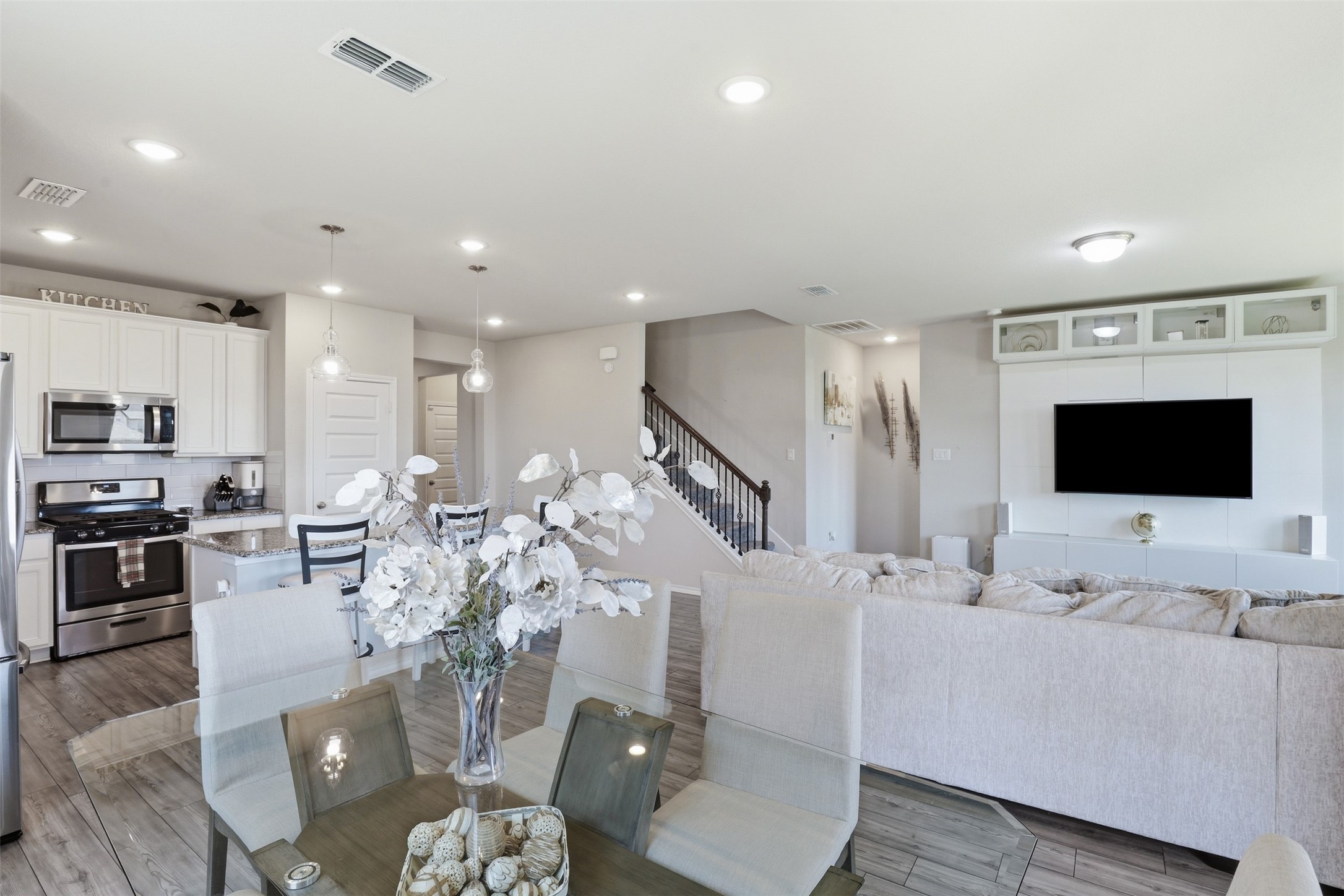 2233 Burning Bush Lane Waxahachie TX 75167