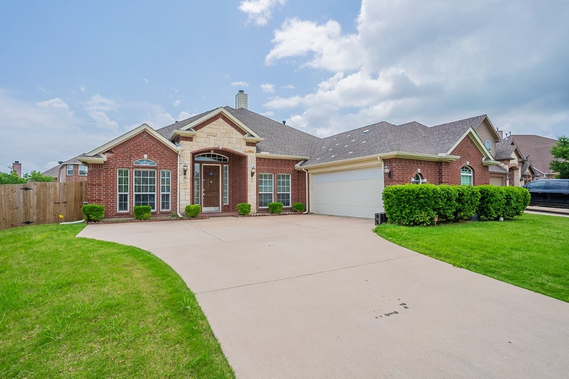 4202 Daylilly Court Mansfield TX 76063