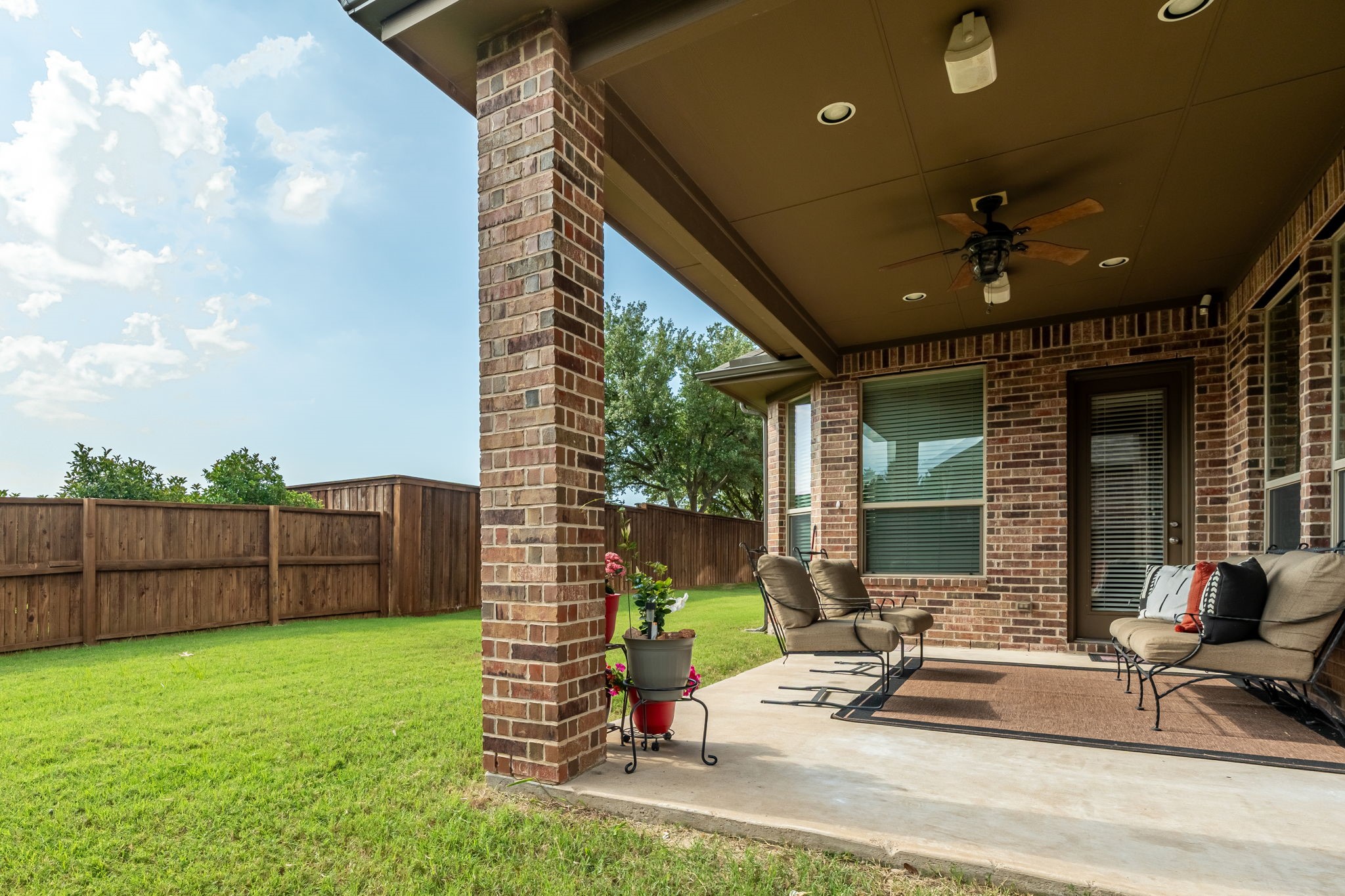 734 Beaver Creek Drive Murphy TX 75094