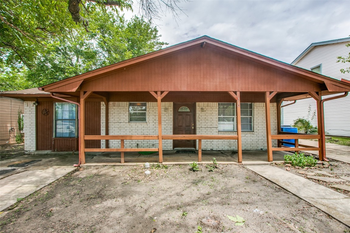 310 Jagoe Street Krum TX 76249
