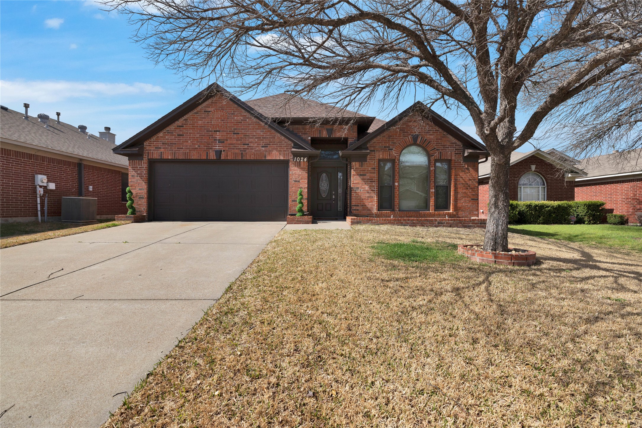 1024 Whistle Stop Drive Saginaw TX 76131
