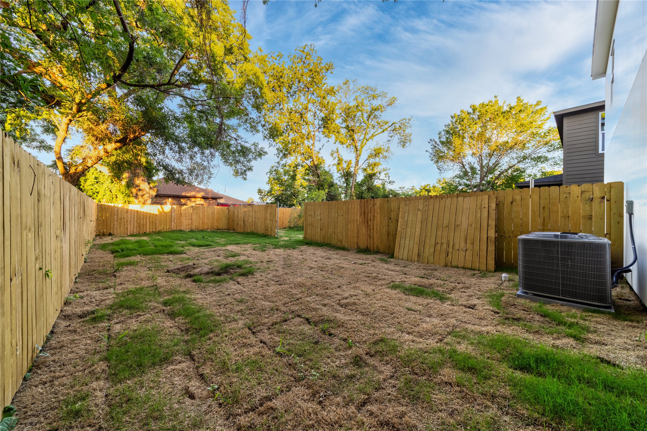 814 Lambert Street Dallas TX 75203