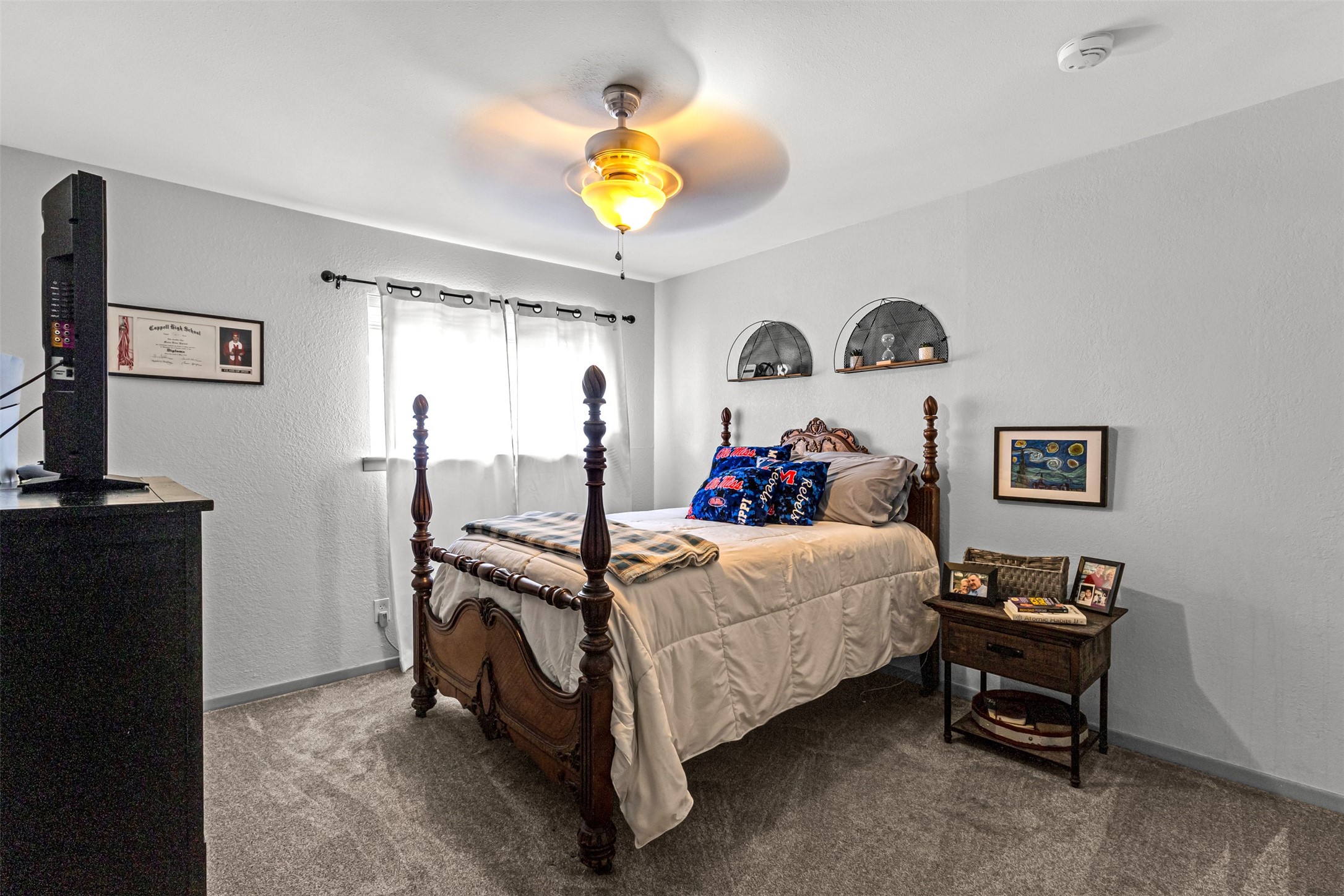 1805 Lakecrest Court Carrollton TX 75006