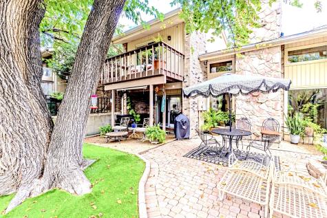 1805 Lakecrest Court Carrollton TX 75006