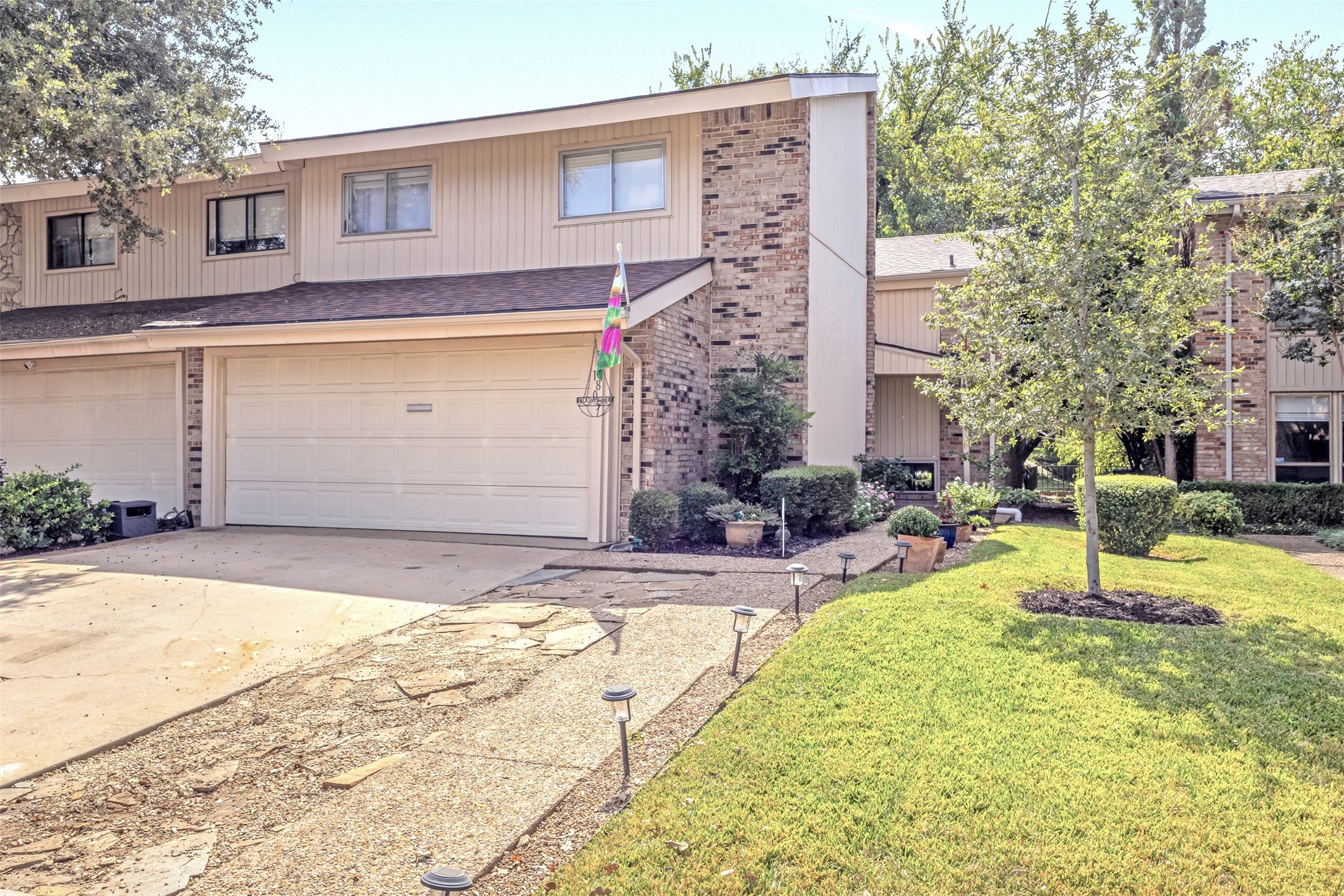 1805 Lakecrest Court Carrollton TX 75006