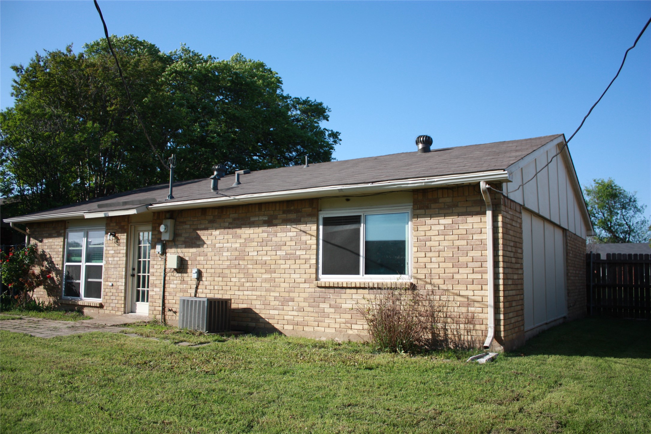 556 Harrison Drive Allen TX 75002